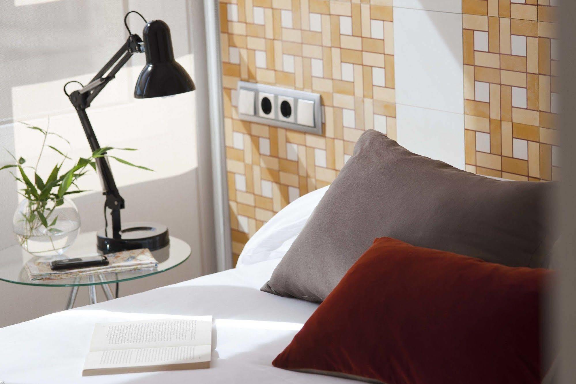 Eric Voekel Boutique Apartments - Gran Via Suites Barcelona Eksteriør billede